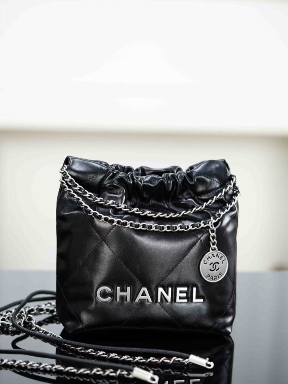 Classic CHANEL bag: A Stylish and Versatile Choice for Elegance